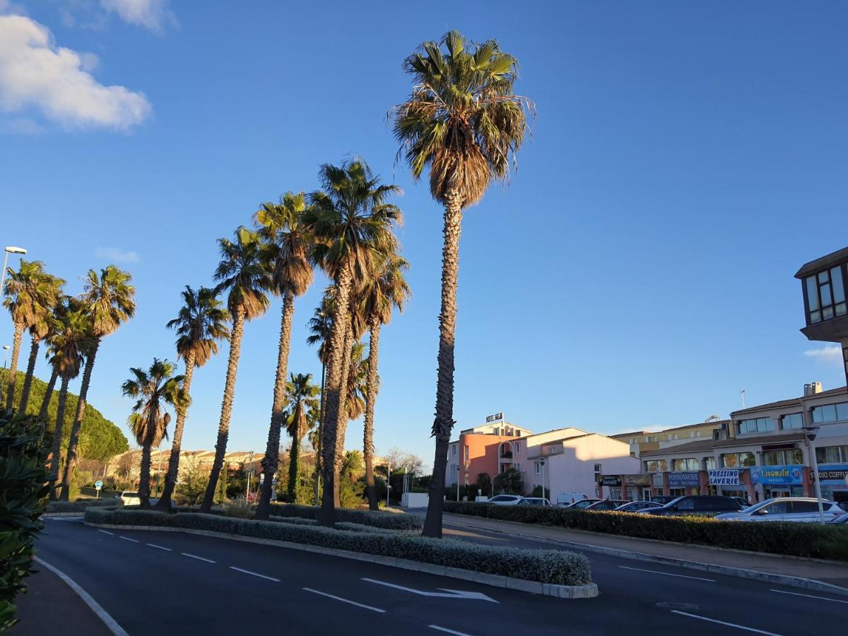 Studio 16 Le Cap D'Agde Avec Parking Prive Proche Du Centre Exterior photo